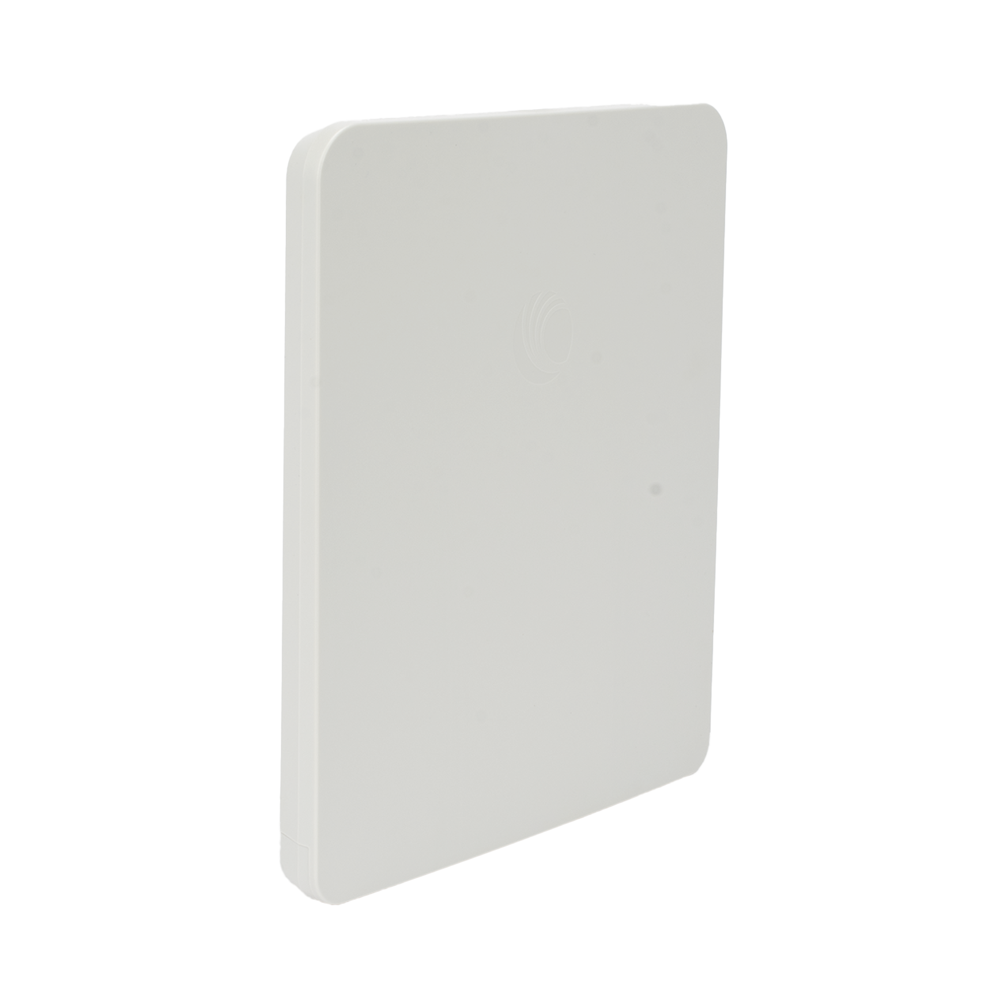 1 Gbps de capacidad / Suscriptor en 5 GHz / Force 4518 / 5 GHz / Antena Panel 18 dBi / Canales 20-40-80 MHz / MIMO 2x2 para una comunicación sin intermitencia / IP55 / PoE Incluido / Garantía 3 Años / (C050940C131A)